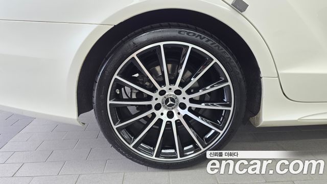 Mercedes-Benz CLS-Class CLS250 d 4MATIC AMG Line — пробег 95 404 км — фото 5 из 5