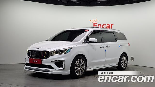 Kia Carnival из Кореи Encar