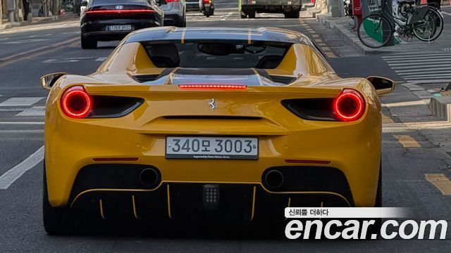 Ferrari 488 из Кореи Encar