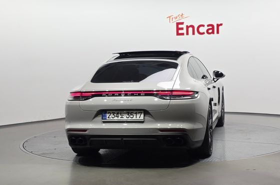 Porsche Panamera 2.9 AWD Platinum Edition — пробег 30 059 км — фото 4 из 5