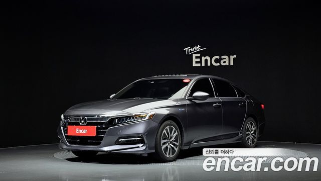 Honda Accord 2.0 Hybrid Touring — пробег 157 621 км — фото 1 из 5