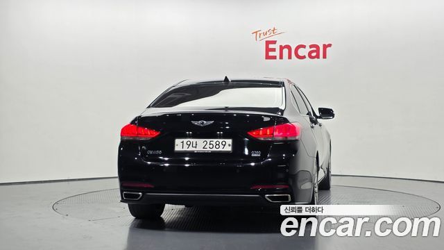 Hyundai Genesis из Кореи Encar