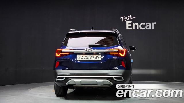 Kia Seltos из Кореи Encar