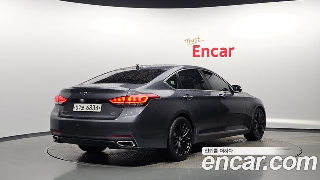 Hyundai Genesis из Кореи Encar