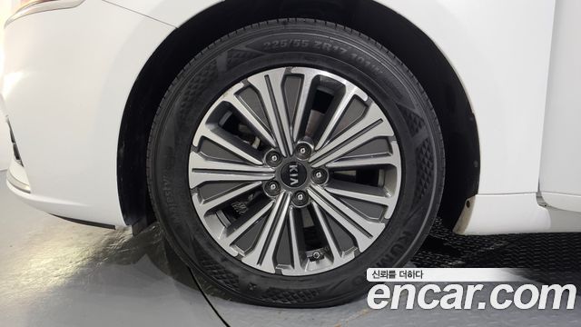 Kia K7 из Кореи Encar