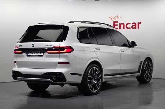 BMW X7 xDrive 40i M Sport 6STR — пробег 16 684 км — фото 2 из 5
