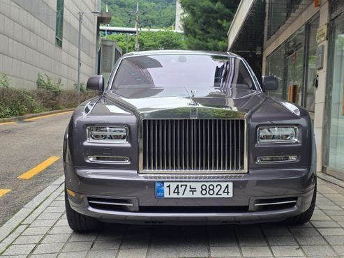 Rolls-Royce Phantom 6.7 V12 — пробег 67 000 км — фото 1 из 5