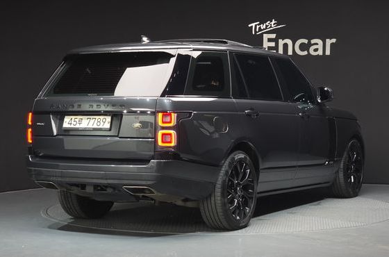Land Rover Range Rover 4.4 SDV8 AB LWB DIESEL — пробег 180 311 км — фото 2 из 5