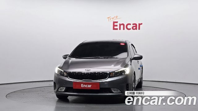 Kia K3 из Кореи Encar