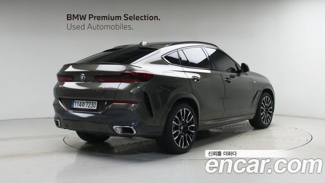BMW X6 xDrive40d M Sport — пробег 10 635 км — фото 4 из 5
