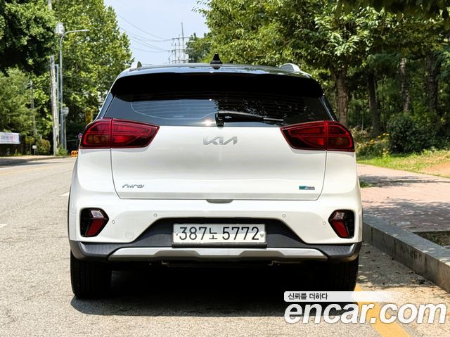 Kia Niro 1.6 HEV Signature — пробег 46 000 км — фото 5 из 5