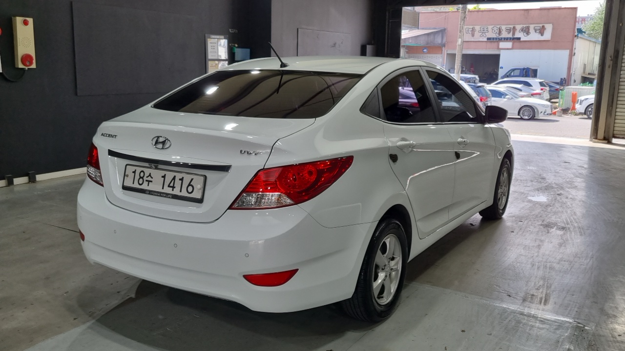 Hyundai Accent 1.4 VVT Morden(Disabled) — пробег 95 348 км — фото 2 из 5
