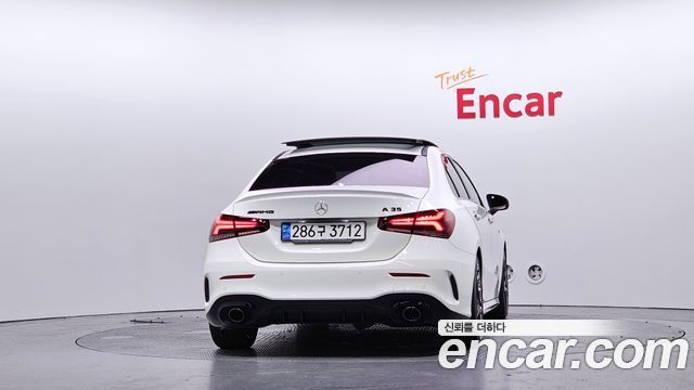 Mercedes-Benz A-Class AMG A35 4MATIC Sedan — пробег 27 030 км — фото 4 из 5