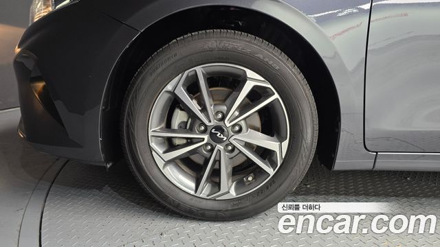Kia K3 из Кореи Encar