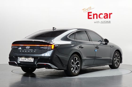 Hyundai Sonata 2.0 Exclusive — пробег 16 225 км — фото 2 из 5