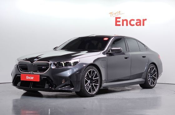 BMW M5 M5 Sedan — пробег 5 018 км — фото 1 из 5