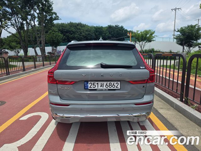 Volvo XC60 B5 Ultimate Bright — пробег 18 514 км — фото 4 из 5