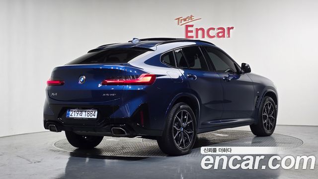 BMW X4 xDrive20i M Sport — пробег 99 730 км — фото 2 из 5