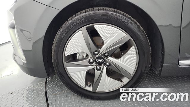 Hyundai Ioniq из Кореи Encar