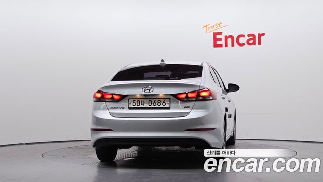 Hyundai AVANTE из Кореи Encar