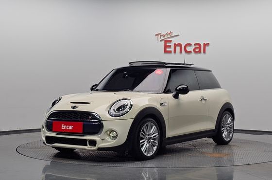 Mini Cooper Standard Third Generation — пробег 57 266 км — фото 1 из 5