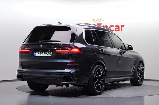 BMW X7 xDrive 30d M Sport 6 STR — пробег 83 251 км — фото 2 из 5