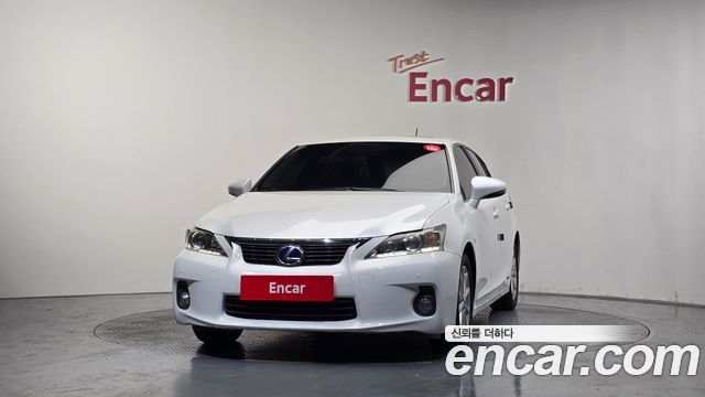 Lexus CT200h 1.8 Compact Trendy ZWA10 — пробег 107 061 км — фото 3 из 5
