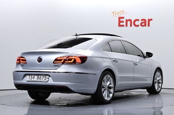 Volkswagen CC 2.0 TDI BlueMotion — пробег 136 780 км — фото 2 из 5
