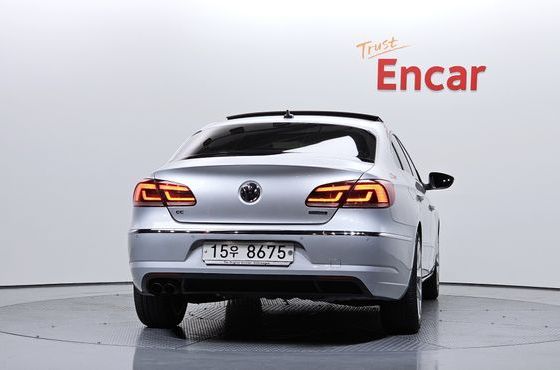 Volkswagen CC 2.0 TDI BlueMotion — пробег 136 780 км — фото 4 из 5