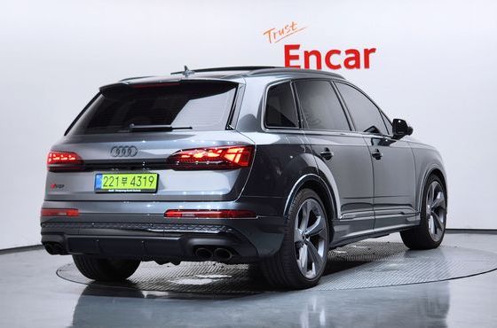 Audi SQ7 4.0 TFSI Quattro — пробег 21 194 км — фото 2 из 5