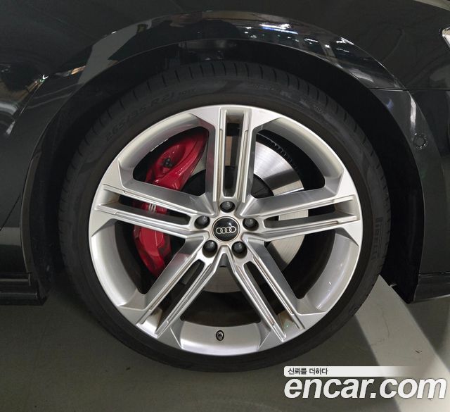 Audi S8 из Кореи Encar