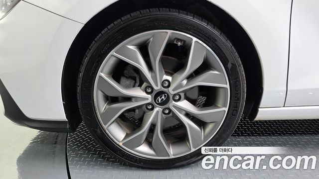 Hyundai i30 из Кореи Encar