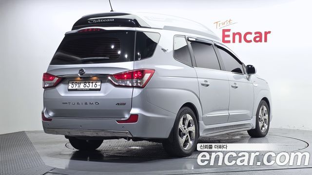 Ssangyong KORANDO 4WD Chateau 9-seater High-roof — пробег 144 568 км — фото 2 из 5