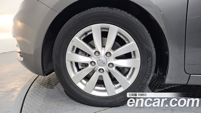 Kia K3 из Кореи Encar