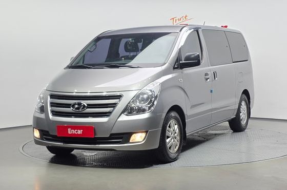 Hyundai Starex 12-Seater Wagon Smart — пробег 155 015 км — фото 1 из 5