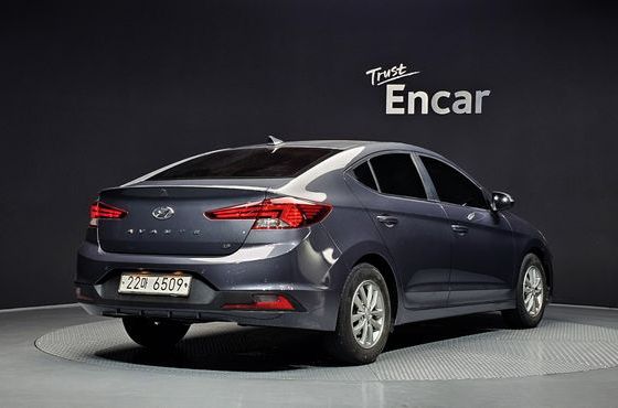 Hyundai AVANTE 1.6 Smart — пробег 37 967 км — фото 2 из 5