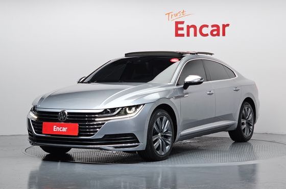 Volkswagen Arteon 2.0 TDI Premium — пробег 82 194 км — фото 1 из 5