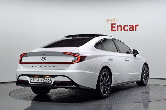 Hyundai Sonata 2.0 Inspiration — пробег 68 453 км — фото 2 из 5