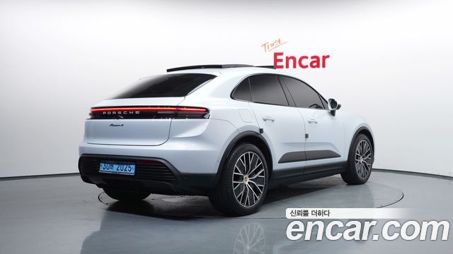 Porsche Macan из Кореи Encar