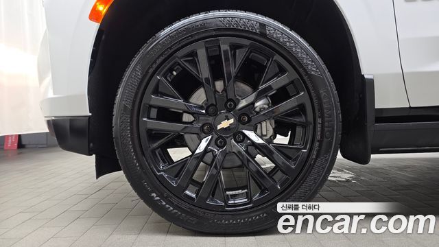 Chevrolet Surburban из Кореи Encar