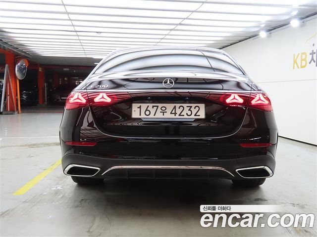 Mercedes-Benz E-Class из Кореи Encar
