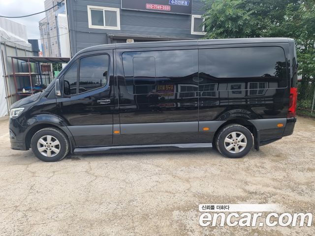 Mercedes-Benz Sprinter 3.0 Diesel W907 — пробег 26 328 км — фото 3 из 5