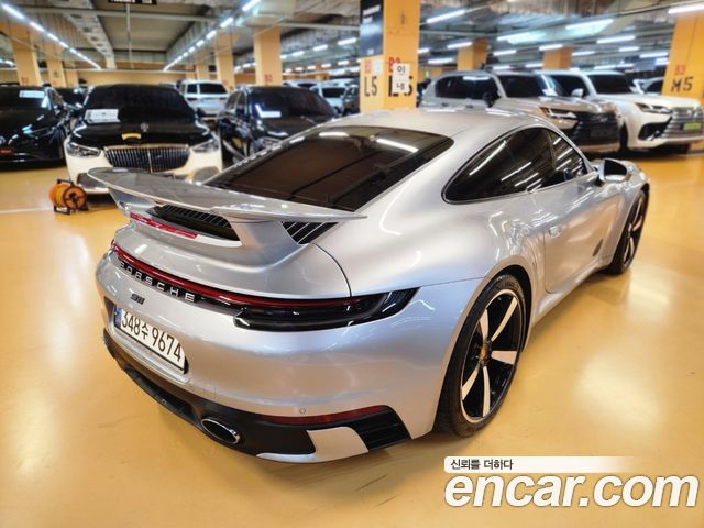 Porsche 911 Carrera 4S — пробег 10 000 км — фото 5 из 5