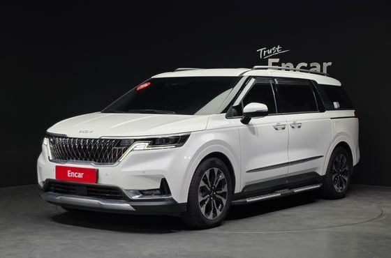 Kia Carnival 7-Seater Signature — пробег 59 788 км — фото 1 из 5