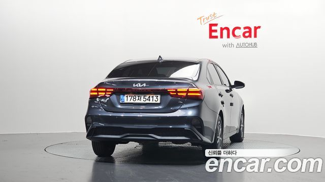 Kia K3 из Кореи Encar