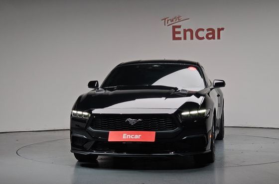 Ford Mustang 2.3 EcoBoost Premium Coupe — пробег 6 398 км — фото 3 из 5