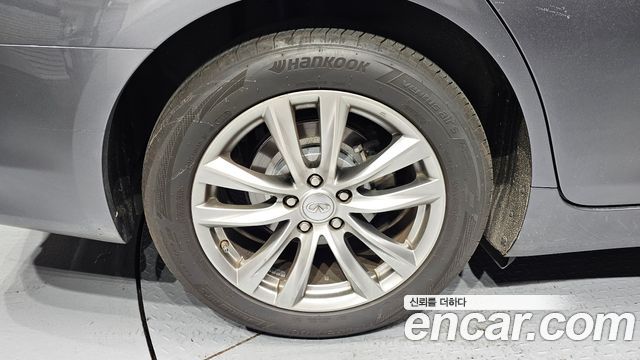 Infiniti Q70 из Кореи Encar