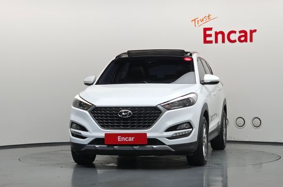 Hyundai Tucson Diesel 1.7 2WD Modern — пробег 106 317 км — фото 3 из 5