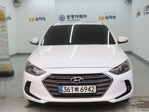 Hyundai AVANTE 1.6 GDI Modern — пробег 100 000 км — фото 1 из 5
