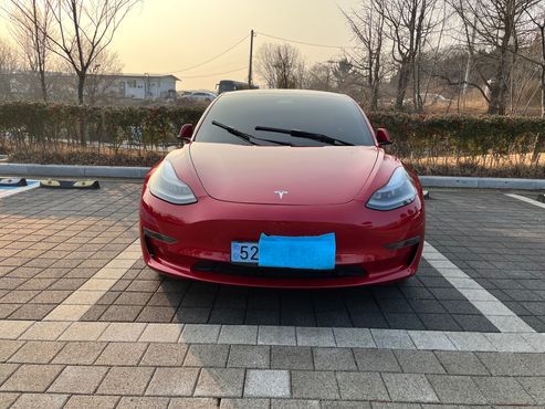 Tesla Model 3 Long Range AWD — пробег 4 600 км — фото 2 из 5